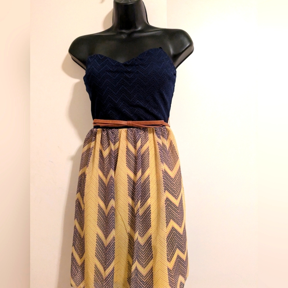 Elegant Navy and Yellow Chevron Dress